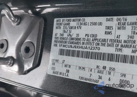 2017 Ford Escape Titanium из США, поврежденный, VIN 1FMCU9J9XHUA12370